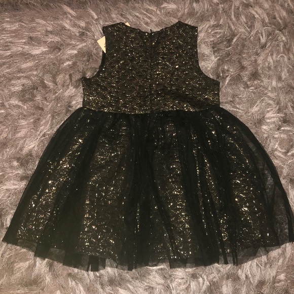 Girls dress - Picture 4 of 4